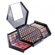 Trusa make-up Geometric Love, Miss Rose, 130 culori