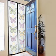 Perdea magnetica anti insecte Instant Door, 210 x 100 cm, model Colorat, Fluturi