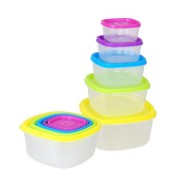 Set 5 caserole plastic cu capace,multicolore